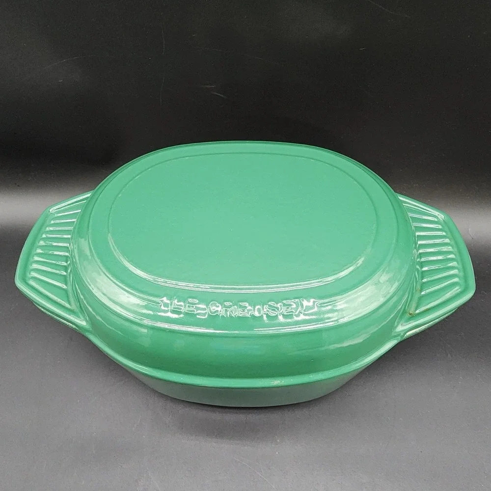 Le Creuset 27 4.2L Green Enameled Cast Iron Multi-Pan Oval Dutch Oven Skillet
